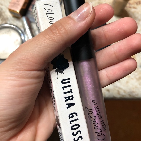 Makeup Bundle - Picture 3 of 6